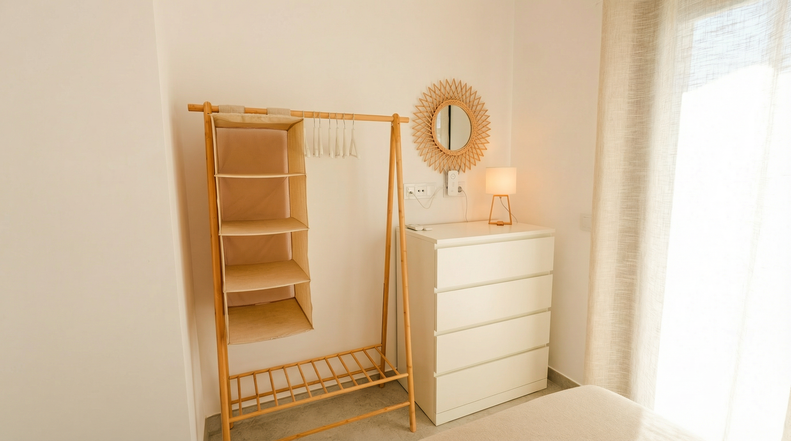 Villa Surf — Dormitorio con vestidor